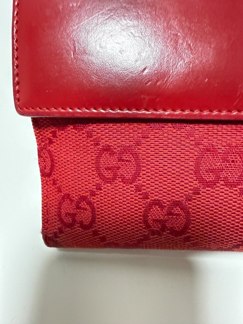 Authentic Vintage Gucci Red GG Monogram Wallet Made in Italy + COA - Picture 15 of 16